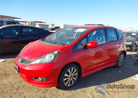 2013 Honda Fit Sport из США, поврежденный, VIN JHMGE8H5XDC027644